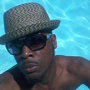 Meet your Posher, Lee